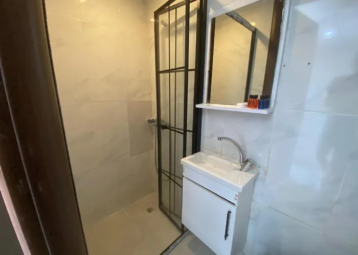 The Red Tent Loft 2*