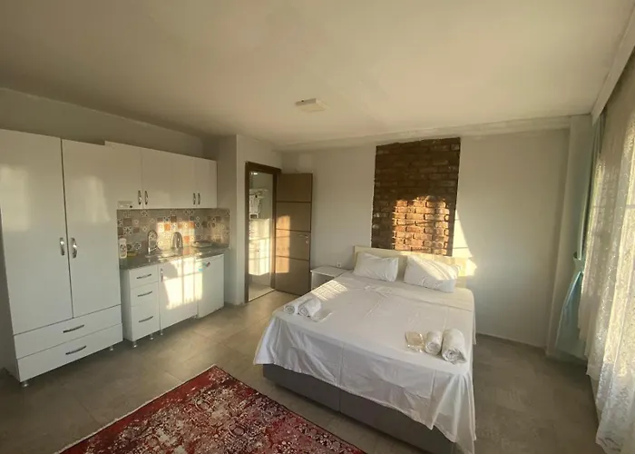 Apartahotel The Red Tent Loft 2*