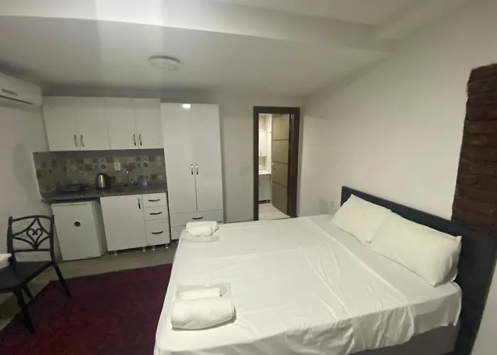 Apartahotel The Red Tent Loft 2*